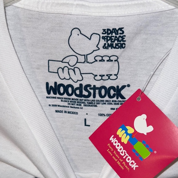 Woodstock 40th Anniversary T-shirt - Picture 3 of 4